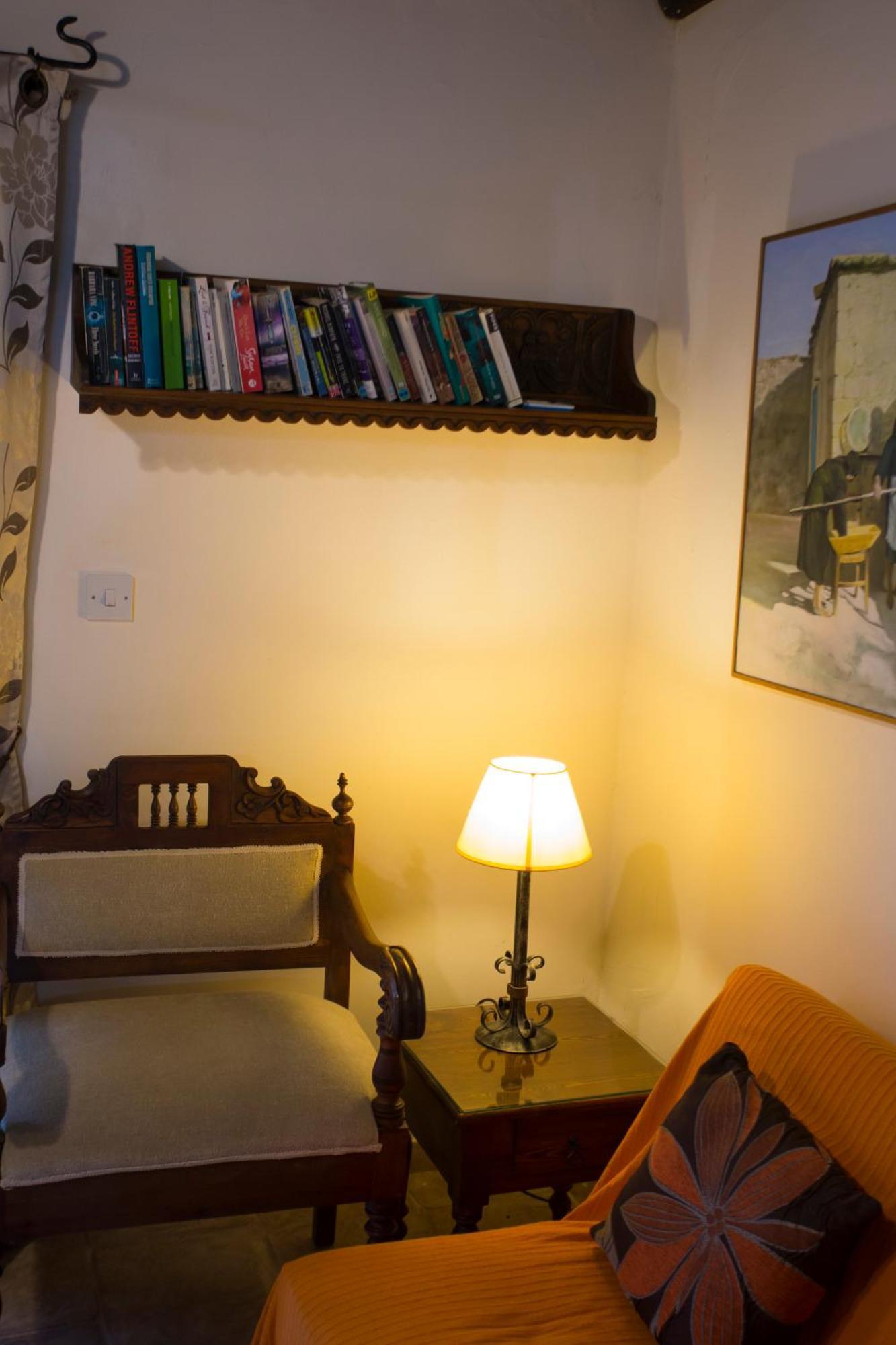 George Houses Pentakomo Стая снимка