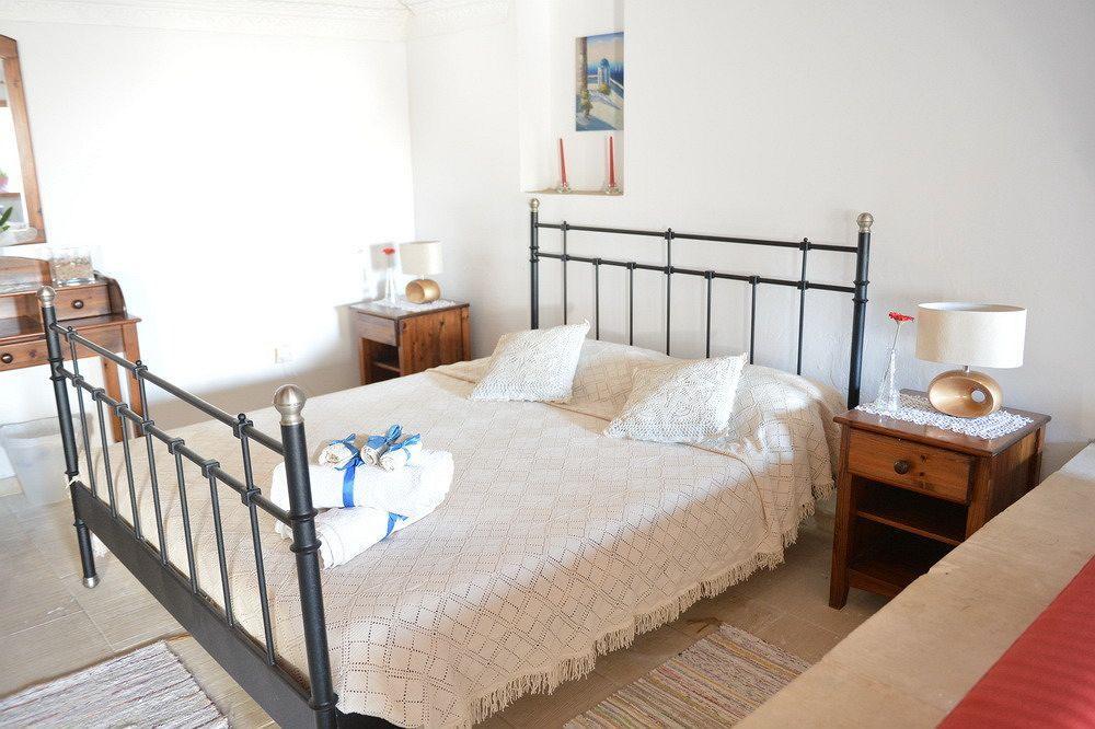 George Houses Pentakomo Екстериор снимка